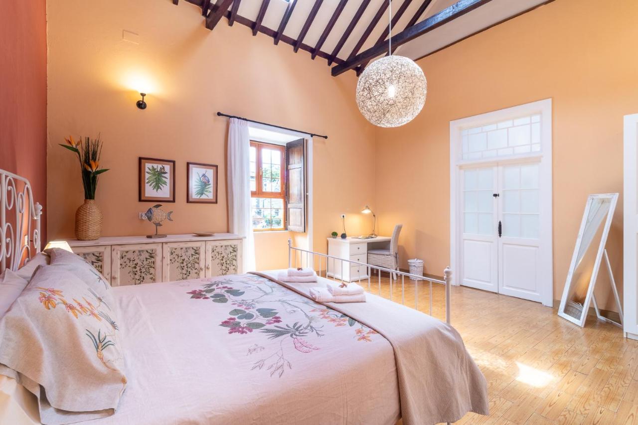 Villa Casona Gildana: Historia, Patrimonio/E-Working à Arucas Extérieur photo
